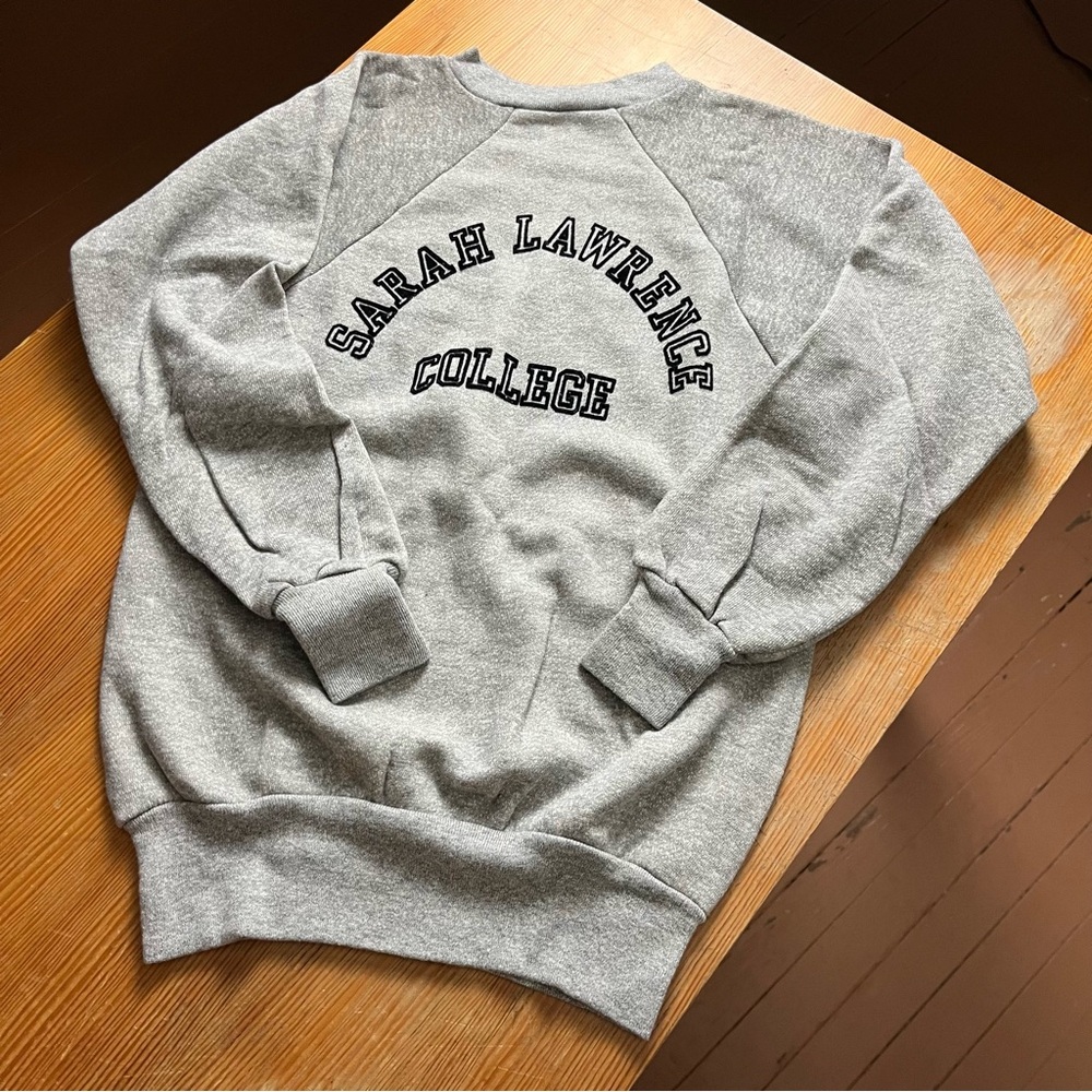 Rare Vtg 80s Health Knit Crew Neck Sweatshirt Grey Velvet Logo 36x25 Cotton S